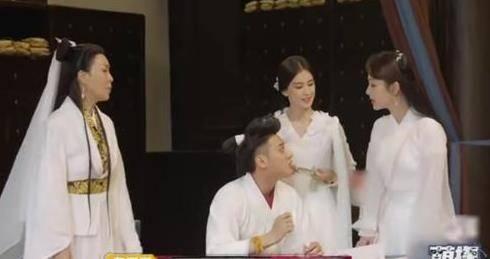 杨紫黄子韬最新爆料,揭秘娱乐圈幕后真相